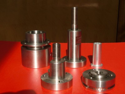 精密機(jī)械零配件數(shù)控加工 單件定制的優(yōu)勢與法律合規(guī)指南